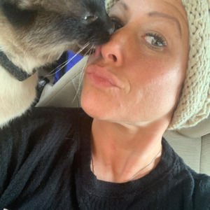 Meet your Posher, Genell